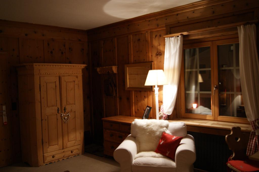 Hotel Arturo Celerina/Schlarigna Zewnętrze zdjęcie